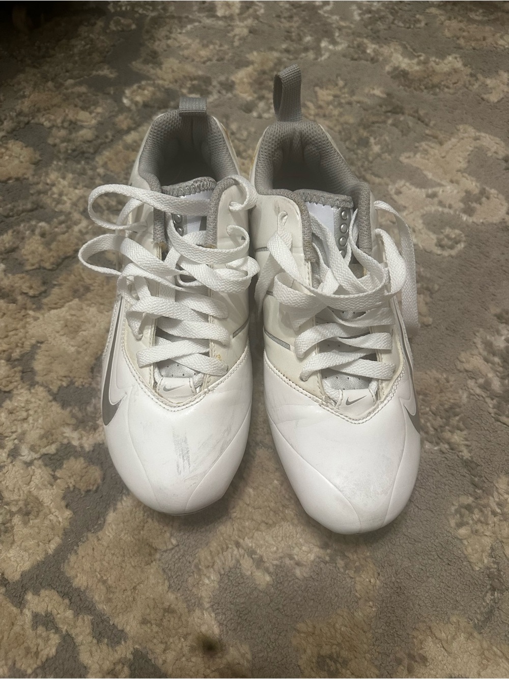 Nike White and Light Gray Lace-Up lacrosse cleats